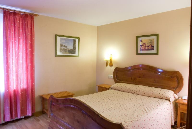 Turrull Hotel